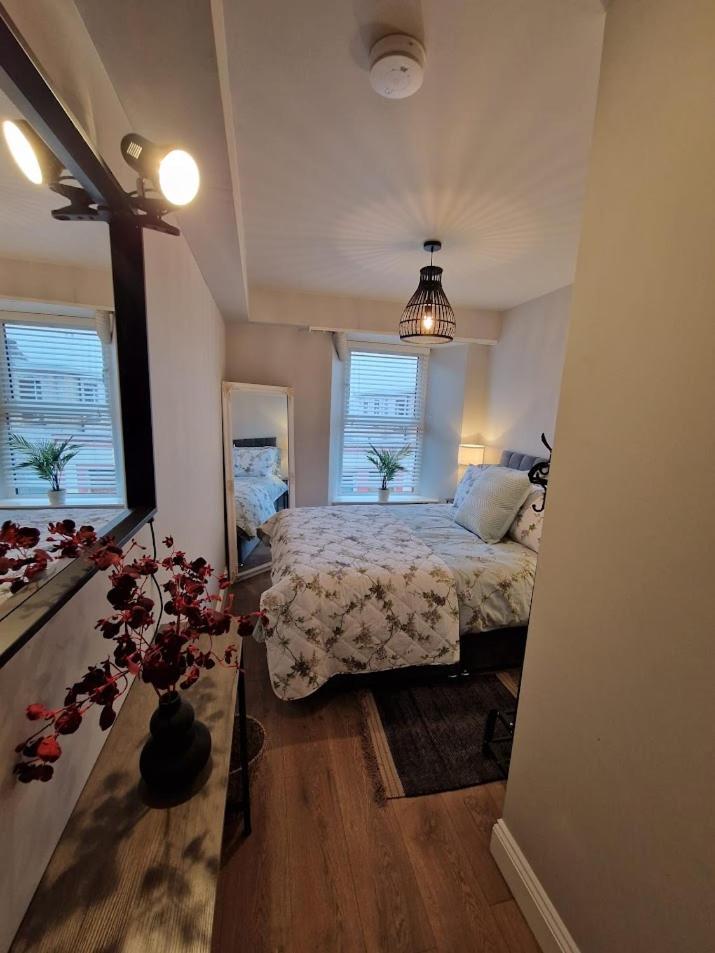 Rosie'S Apartments キリーベグス エクステリア 写真